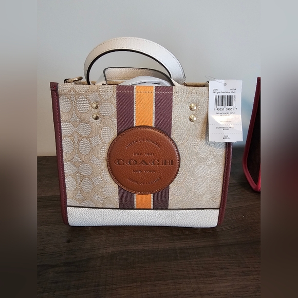Coach - Cream Handbag with Crossbody Strap - Picture 1 of 6